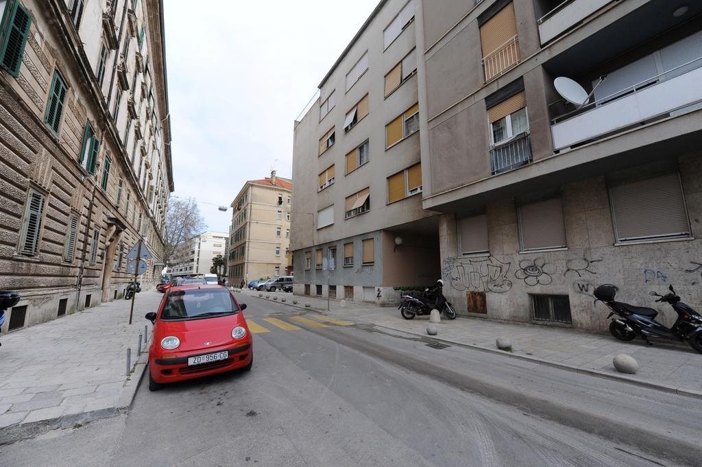 Little Cosy Apartment Zadar Exterior photo