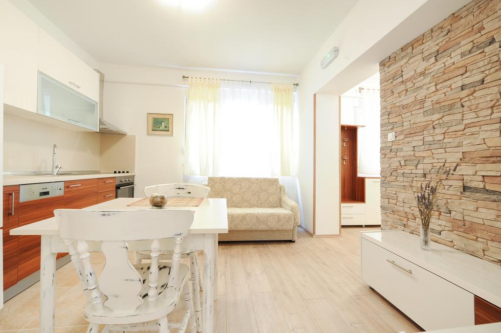 Little Cosy Apartment Zadar Exterior photo